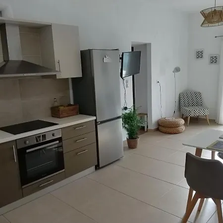 Apartment Lazaros & Pagona 2